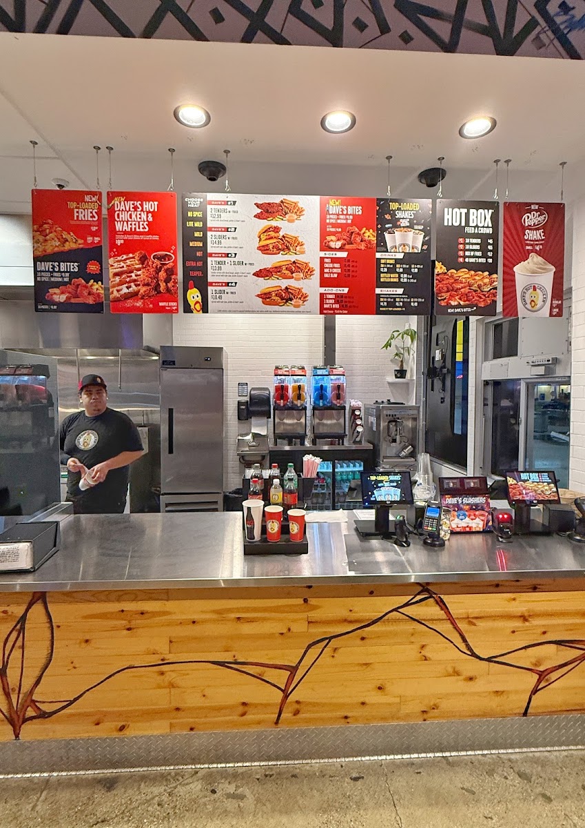 Dave's Hot Chicken-4