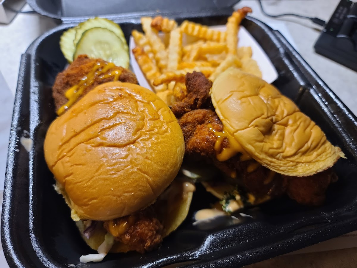 Dave's Hot Chicken-5