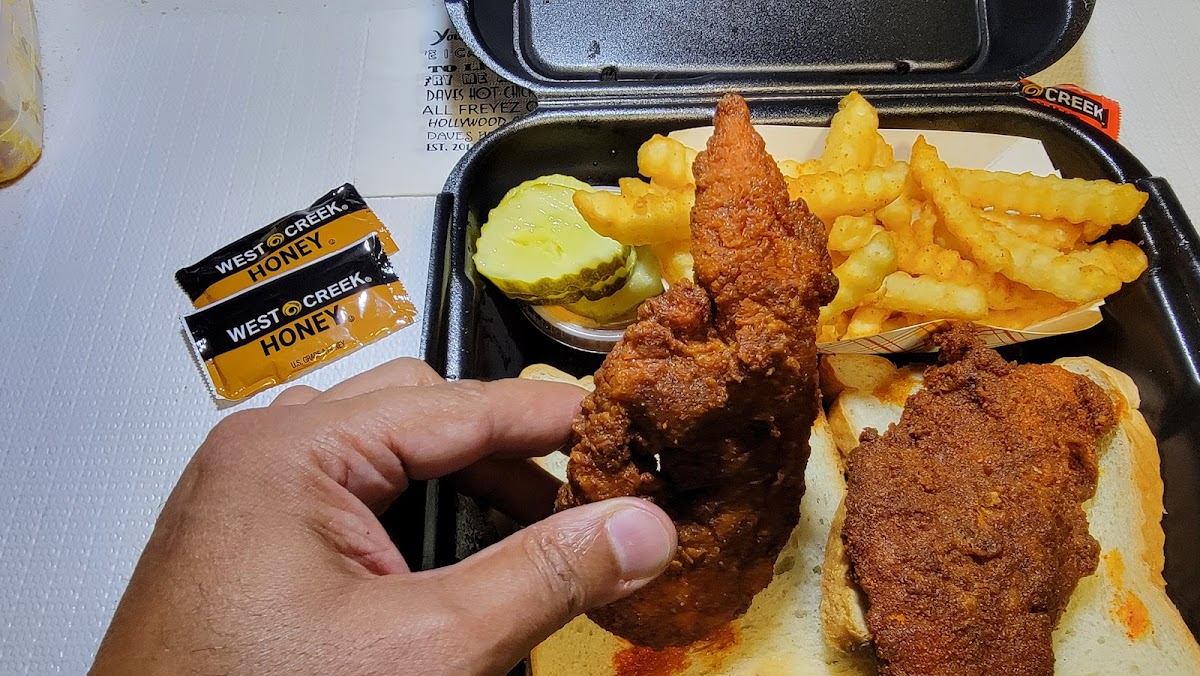 Dave's Hot Chicken-9